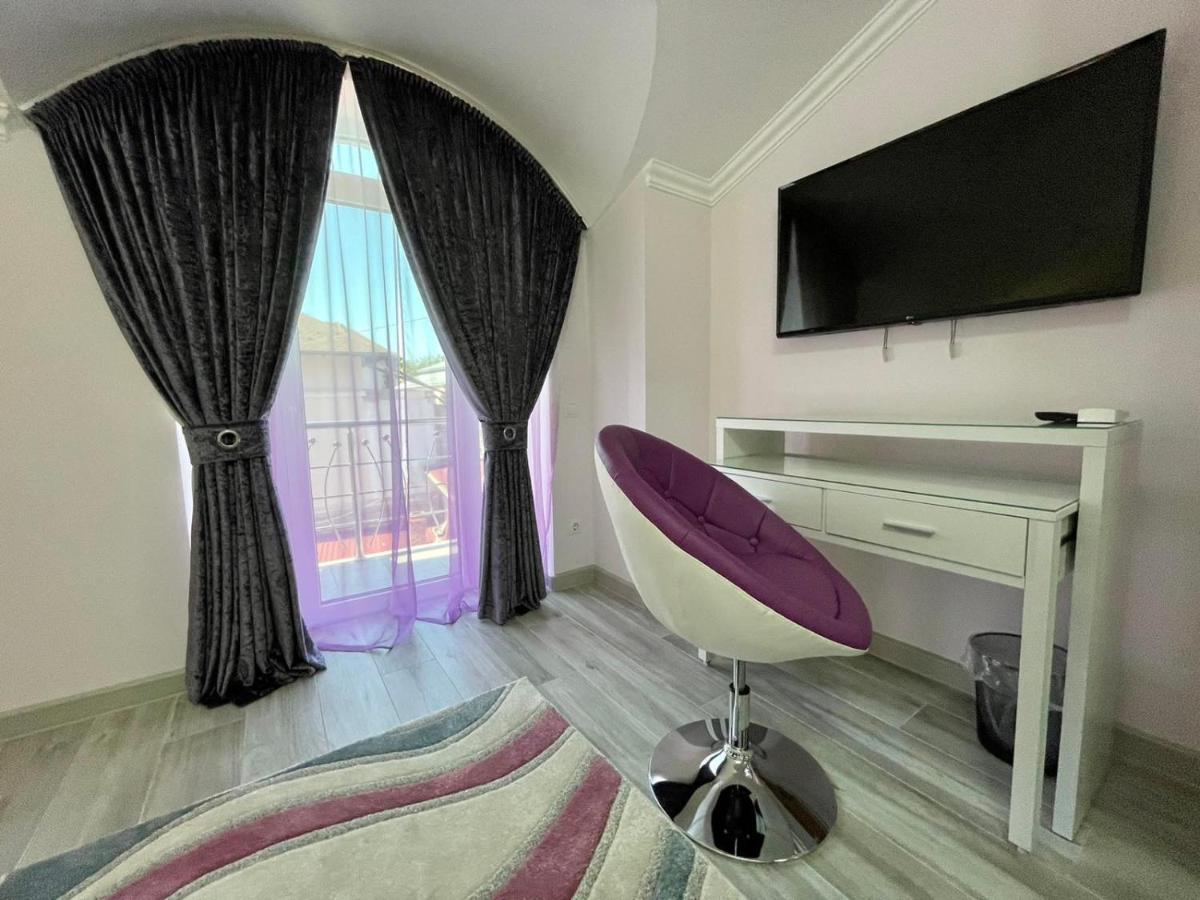 Premier City Apart Hotel Chişinǎu Buitenkant foto