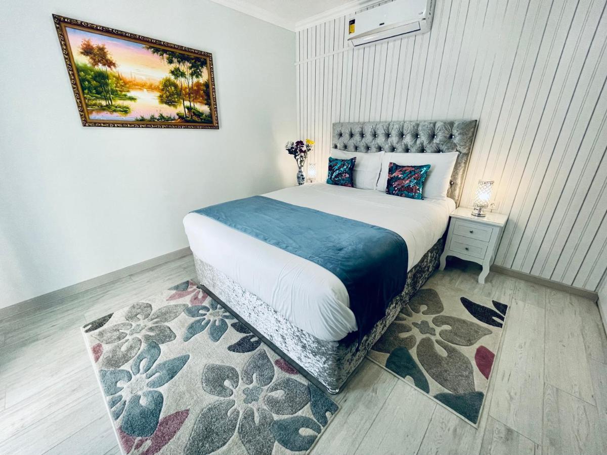 Premier City Apart Hotel Chişinǎu Buitenkant foto